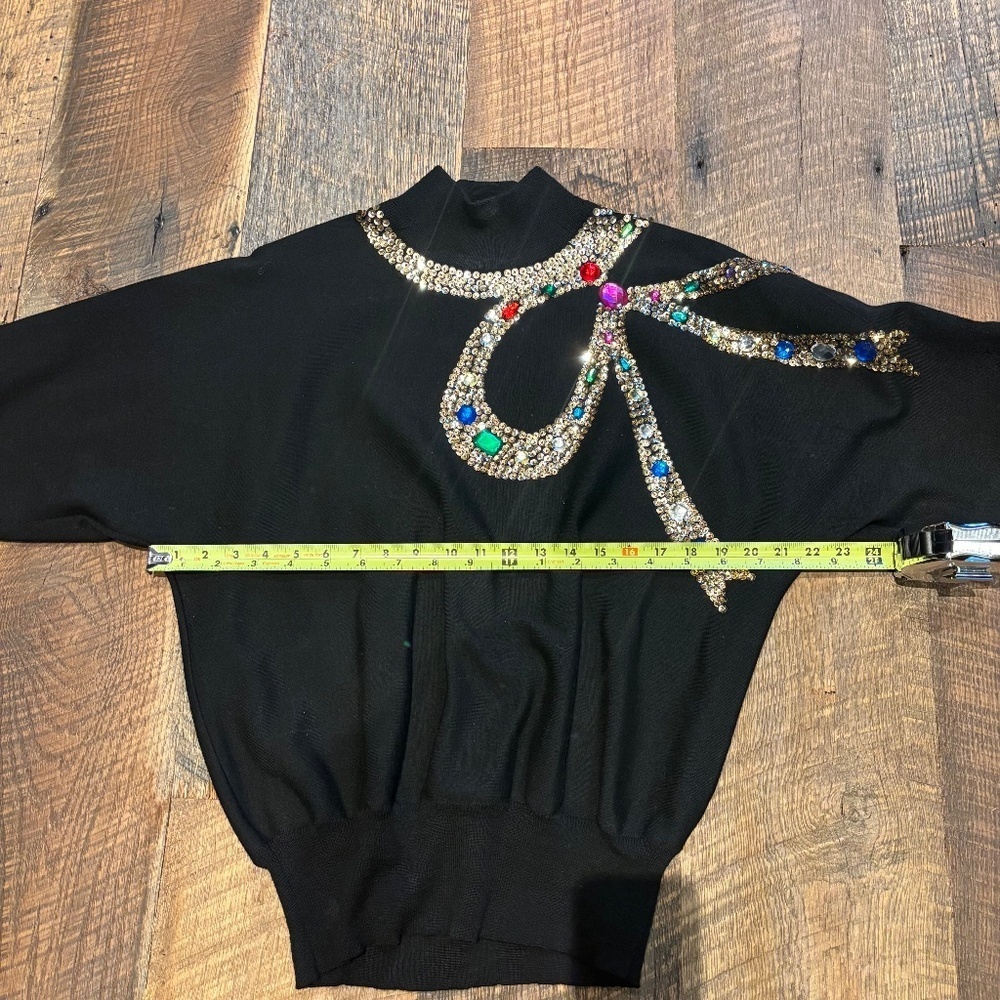 Lily Rubin VINTAGE Embellished 100% wool sweater - Picture 4 of 8
